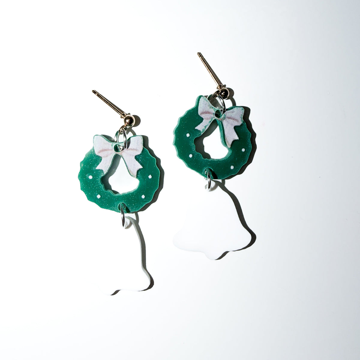 Bell Wreath Dangle Earrings