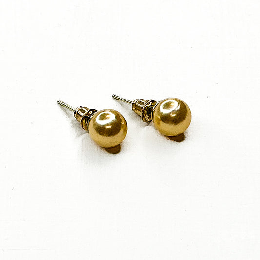 Gorgeous Gold Pearl Studs