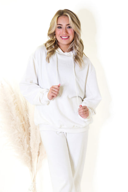 The Oversized Gin Hoodie in Vanilla