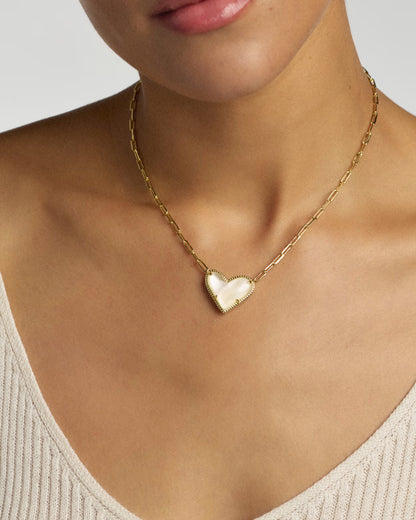 Kendra Scott Ari Heart Statement Gold Short Pendant Necklace