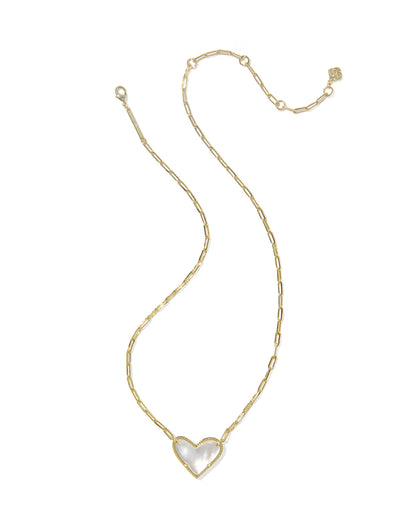 Kendra Scott Ari Heart Statement Gold Short Pendant Necklace