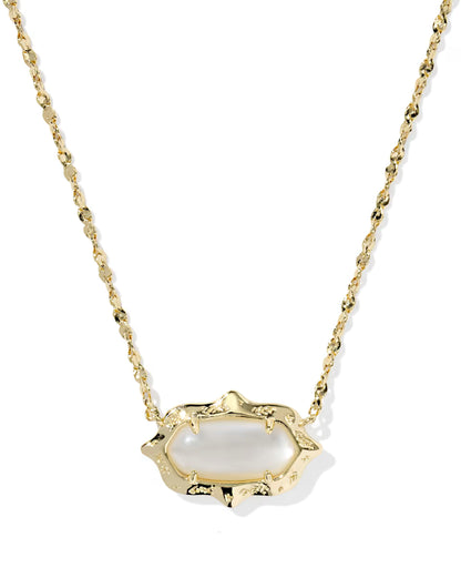 Kendra Scott Elisa Scallop Frame Gold Pendant Necklace in Mother of Pearl