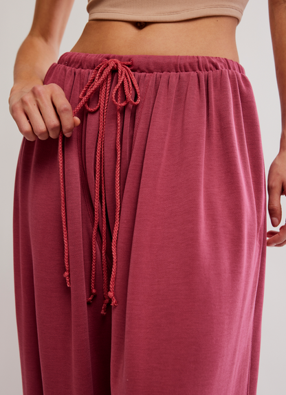Free People Momentum Pant in Brick