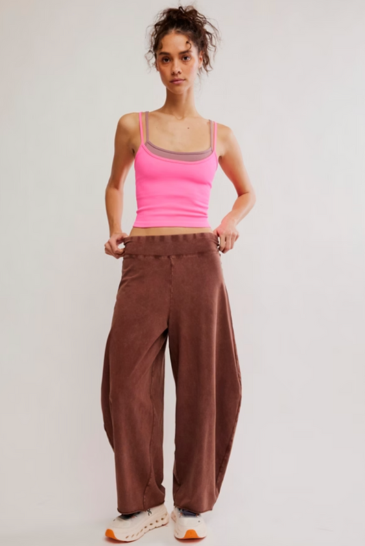 Free People Hot Shot Easy Pant in Cocoa