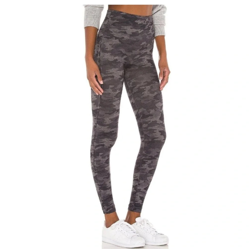Spanx Look At Me Now Heather Camo Leggings
