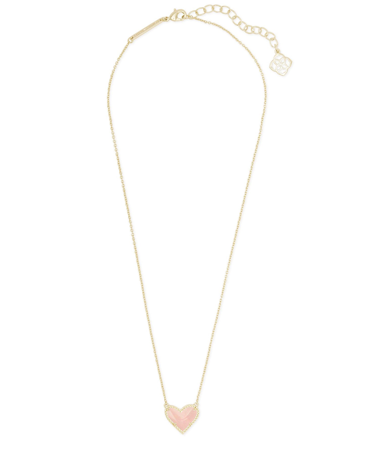 Kendra Scott Ari Heart Gold Short Pendant Necklace in Rose Quartz