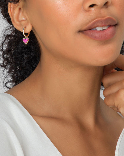 Kendra Scott Ari Heart Huggies in Gold Rose Quartz